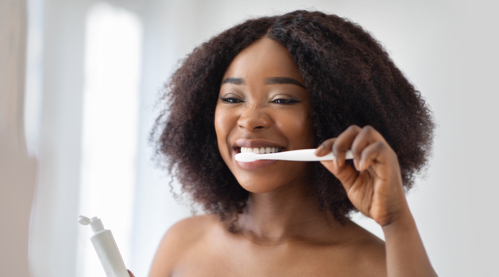 Deine elektrische Schallzahnbürste kitzelt?